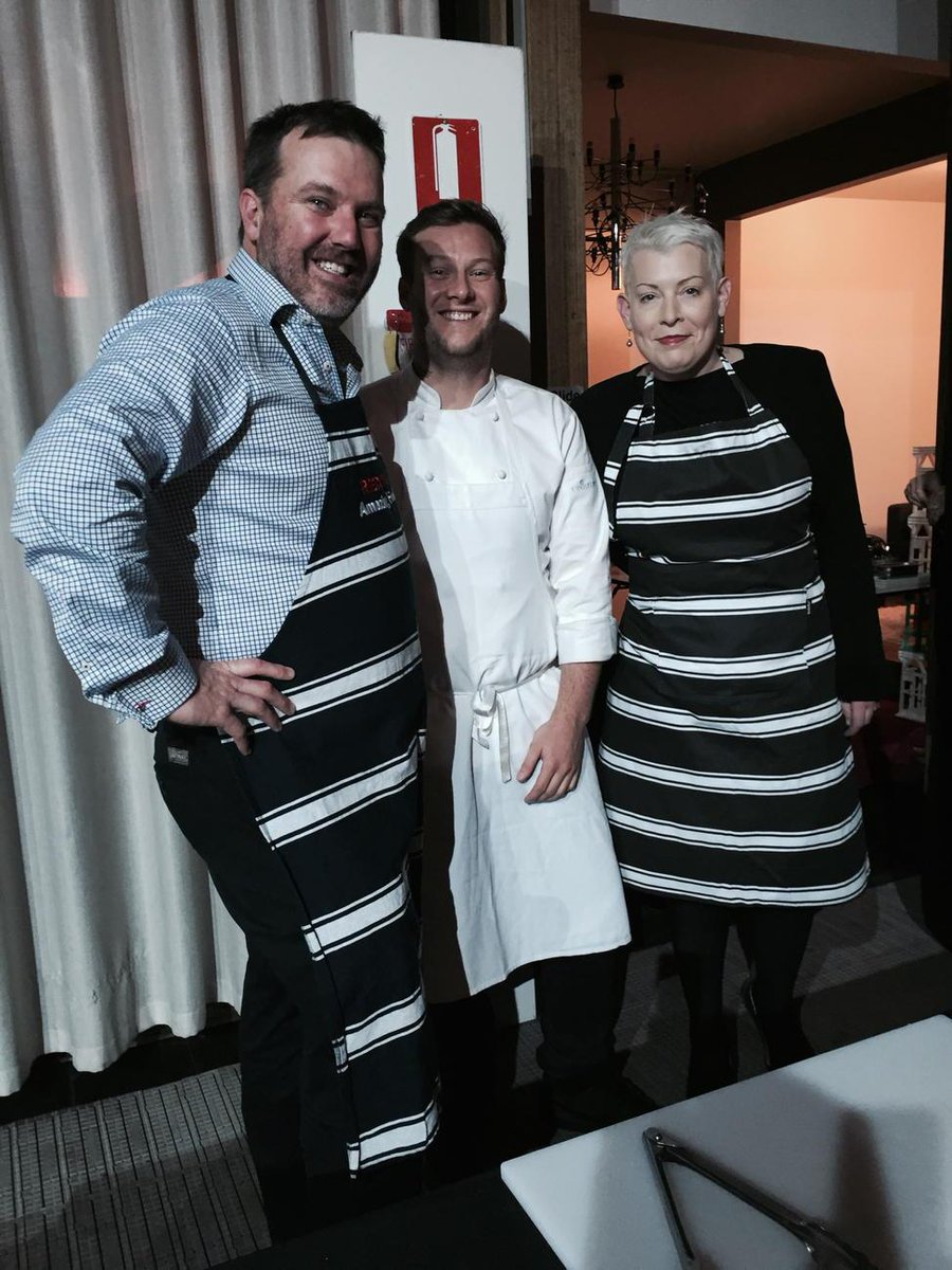 woodsidecheese's tweet photo. @Richard_Gunner @SaskiasFarmProd @lachcolwill #ATE15 for #southaustralia http://t.co/EG7KpcjMmB