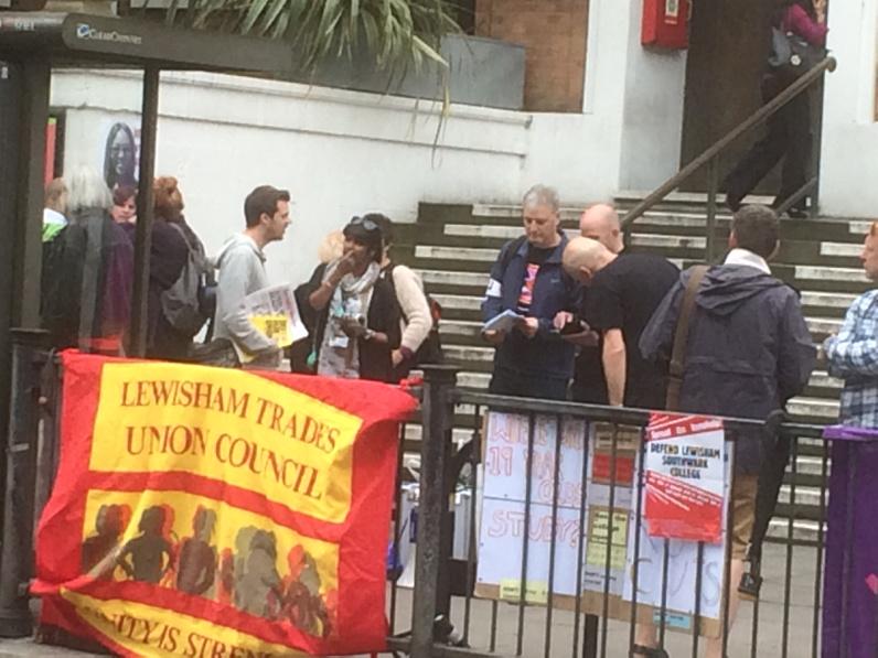 Solidarity with Lewisham workers fighting to defend jobs &amp; services LSOCO NOW