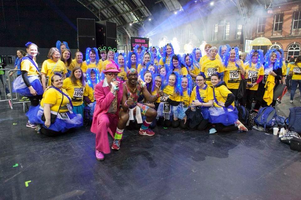 Girlguiding_NWE's tweet photo. Well done to all @GG_Stockport members who took part in @StAnnsHospice Midnight Walk last Friday for Nola Smith http://t.co/ar4mN3N5b0