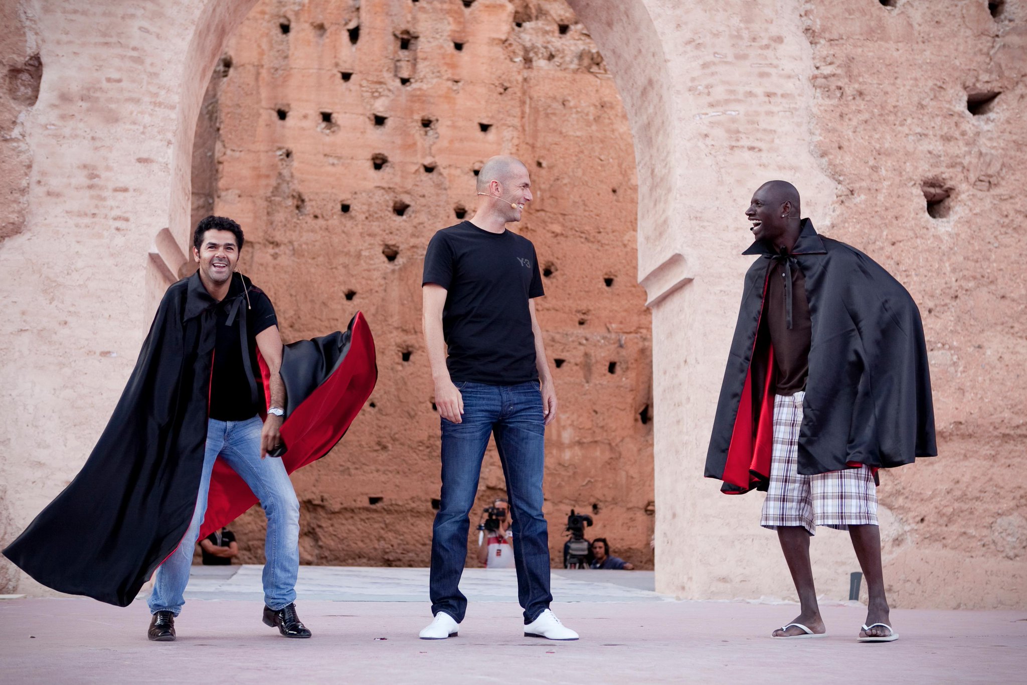 Happy Birthday au + grand de tous les + grands : ZINEDINE ZIDANE !! Souvenir du tout 1er MDR ac lui, dingue 