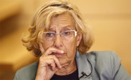 Manuela Carmena se salta la ley y 'ficha' como jefe de Gabinete al marido de su sobrina lavozlibre.com/noticias/ampli…