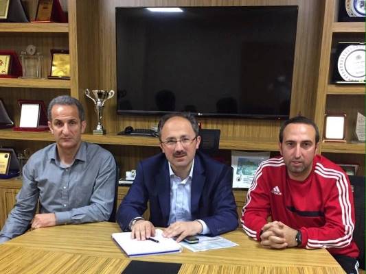 Tuzlaspor "Köksal Terzi" ile Anlaştı
tuzlagundem.net/tuzlasporda-ye…
<a href="/acabuk61/">Ali Çabuk</a> <a href="/AKADNAN49/">ADNAN  KANITOĞLU</a> <a href="/levent_ayaz/">Levent ayaz</a> <a href="/eyatagun/">Erkan Yavuz Atagün</a> <a href="/muratd37/">Murat DEMİR 🇹🇷</a>