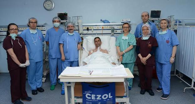 _7yirmidort's tweet photo. #istanbuluniversitesi BİR İLKE İMZA ATTI! http://t.co/V2f4dDQ2K4 http://t.co/JgCNrGLimZ