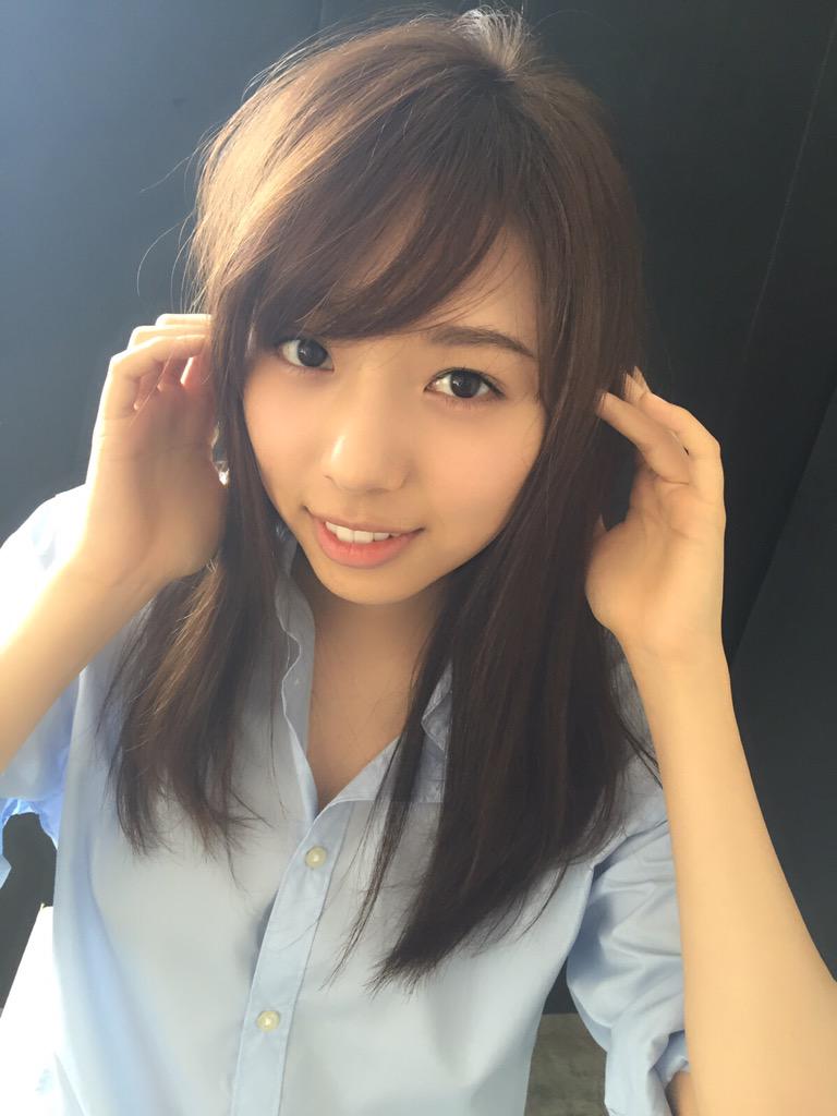 グラビアからコスプレ Ol姿まで 新内眞衣の綺麗で可愛い高画質な画像 壁紙 写真まとめサイト Pictas