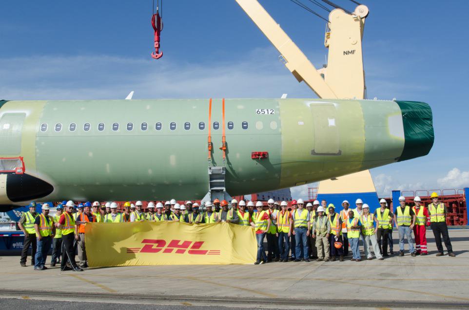 HeavyLiftPFI's tweet photo. #Airbus components arrive in Mobile, Alabama onboard #BBC Fuji #dhl #projectcargo #hlpfi - http://t.co/aT7O4ruH8R http://t.co/iu5XXVxKij