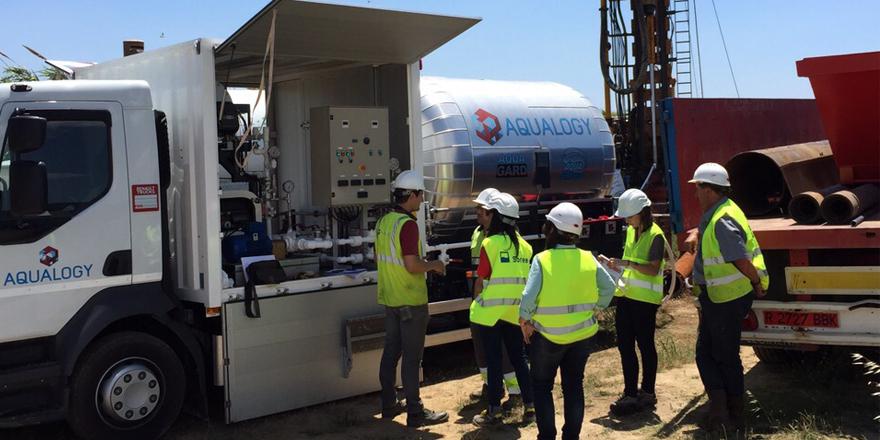 Veolia_Cat's tweet photo. Nova intervenció amb tecnologia Aquafreed®. Rehabilitem dos pous de #Palafolls per millorar l’eficiència energètica. http://t.co/2Tu9Y9WVzZ