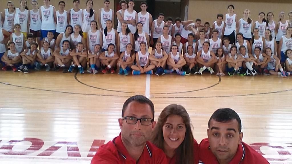 SmAdeje's tweet photo. Un buen selfie !!! #esteañopromete http://t.co/T8xxngyxob