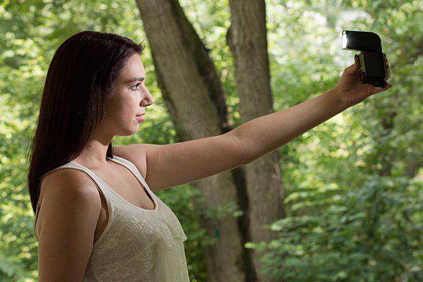 digitalps's tweet image. Using Off-camera Flash to Fix Lighting Problems for Outdoor Portraits bit.ly/1LqFTEn