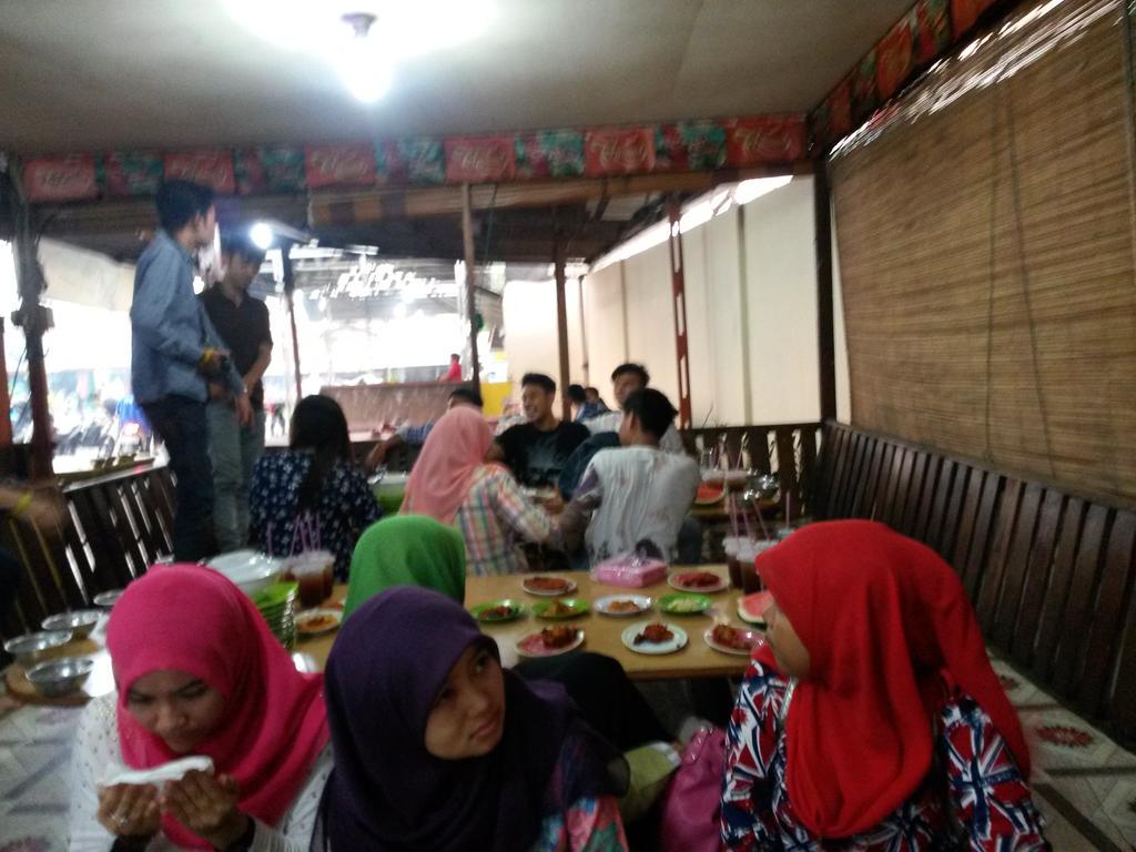 ATOMIC_14's tweet photo. Kami baru sampai nih man teman http://t.co/dftplkZj1I