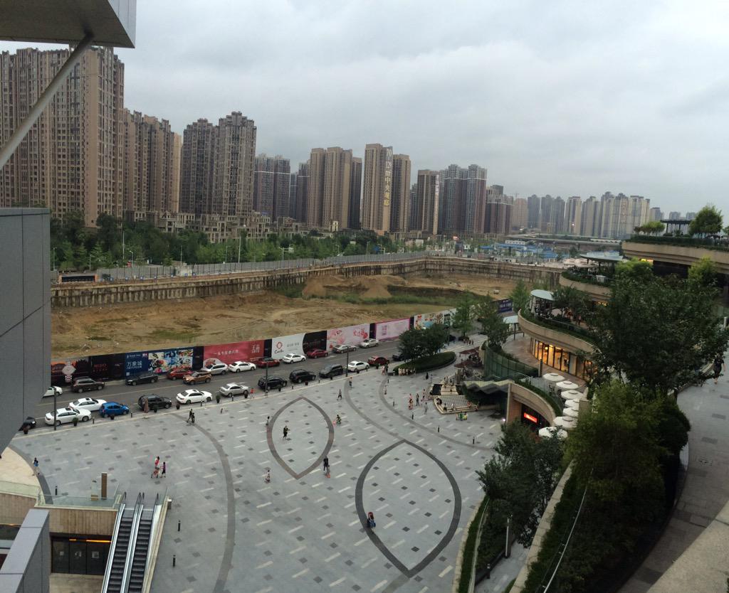 smoothcreek's tweet photo. 变化是巨大的，小时的荒芜之地 http://t.co/AgReAfKMiV