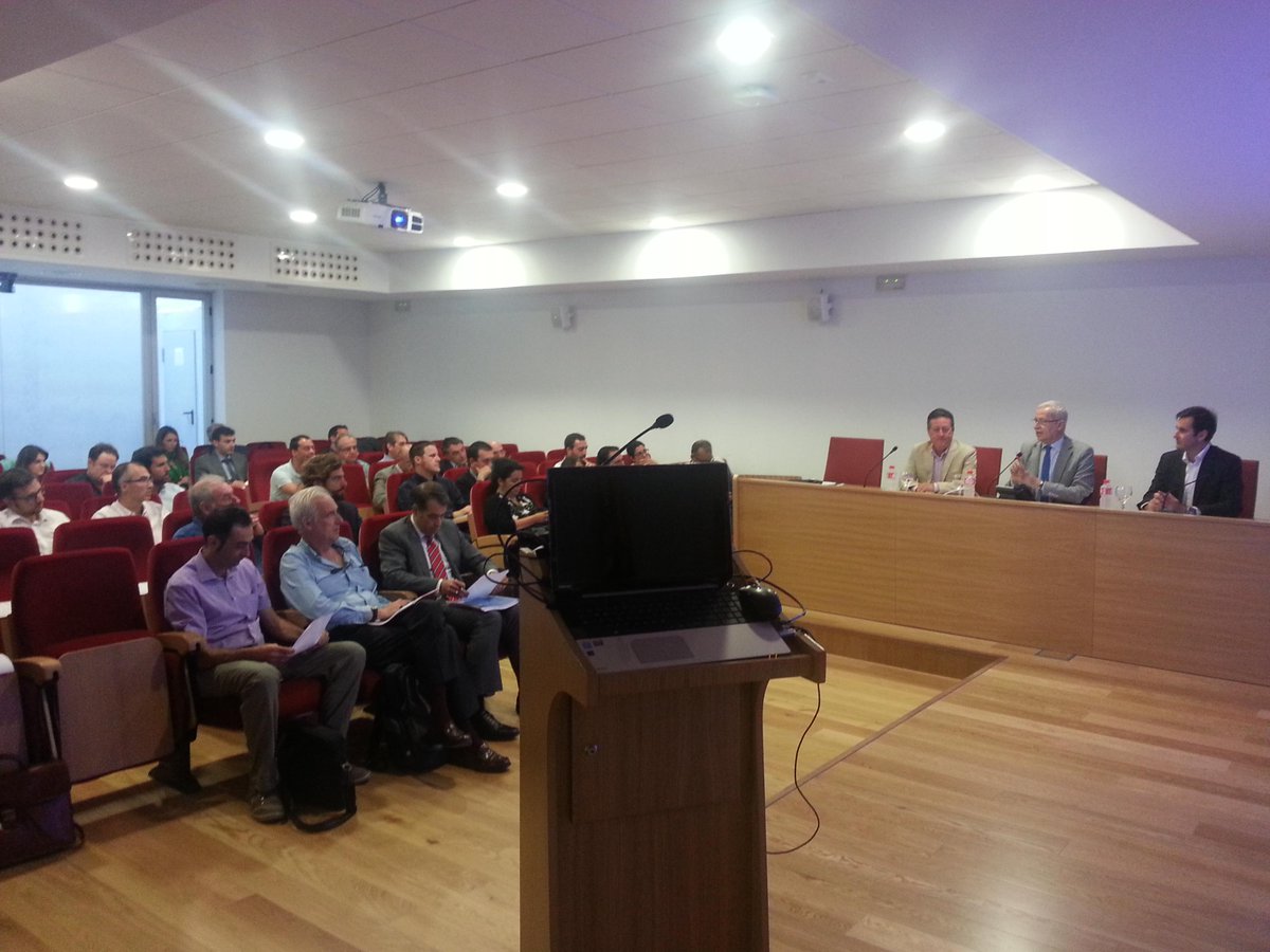 La pasada semana estuvimos en #Cadiz. Gracias a la <a href="/univcadiz/">Universidad de Cádiz</a> al #ClusterMarítimoNaval <a href="/NavantiaOficial/">Navantia</a> <a href="/ClusterMMA/">Clúster Marítimo-Marino de Andalucía</a>