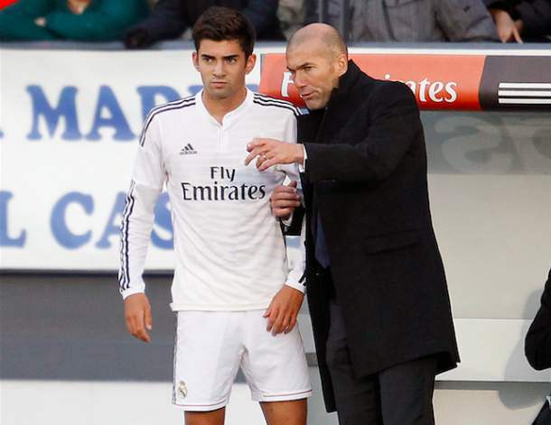 Happy birthday 43th Zinedine Zidane! youre the legend   