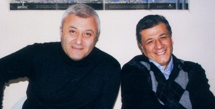 mustafabalbay's tweet photo. Mart 2010 Silivri 
Haziran 2015 TBMM http://t.co/pzzu2c7dYo