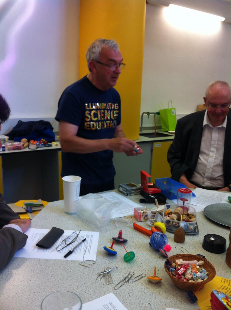 Quizalizeapp's tweet photo. tops in ten workshop such fun thanks david featonby @NTLT_ScienceLP @NTLearningTrust #TM_NTSLP http://t.co/aPYCJHAMUB http://t.co/zvAQfk26vd