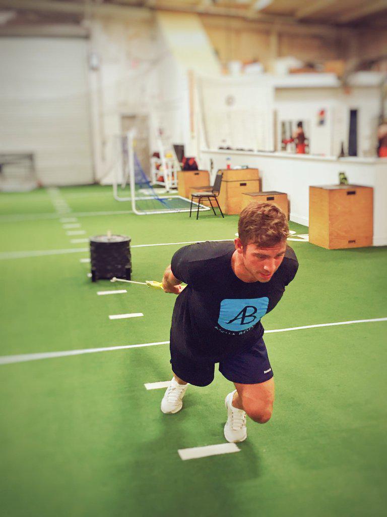theaquaboom's tweet photo. @HBishop61 representing AQUA BOOM while training #fitnesstuesday  #motivation #fitnessmotivation #fitfam #workout http://t.co/BxklQVe44i