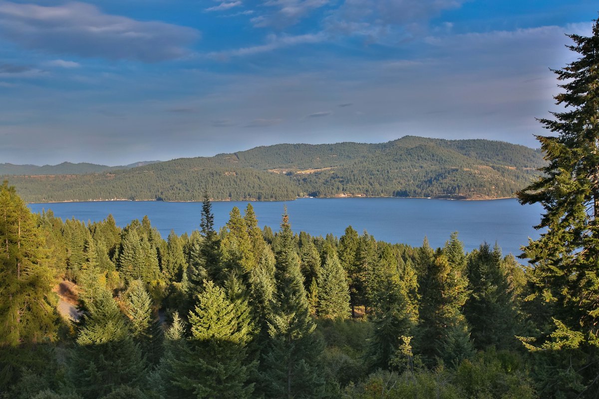 Our sneakers are laced. Our sunscreen is stocked. We're ready for #IMCDA. Only five more days. bit.ly/1IWG32n