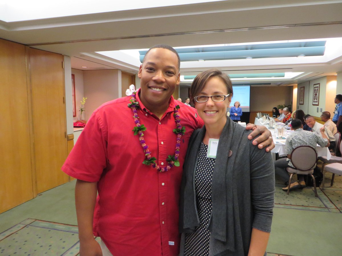 McRELsPCCO's tweet photo. @McREL board chair @cpatrickwoods &amp; @RELPacific board member @jworchel chatting #bilingualed @WestarEnergy @HIDOE808 http://t.co/RWeNeRxELU