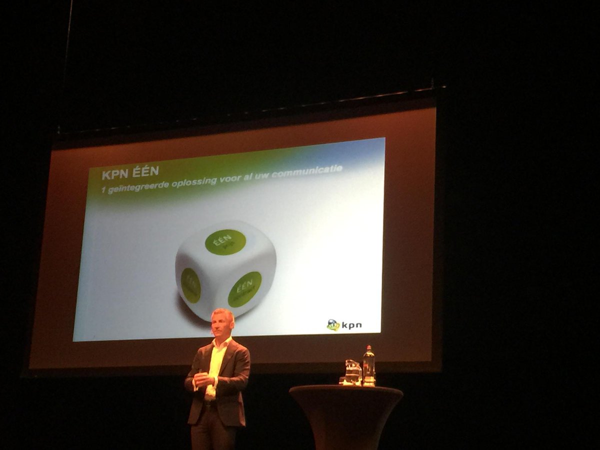 BSUict's tweet photo. René Schenk over #KPNÉÉN #kc30 @markantuden http://t.co/CvZZQUPzsi