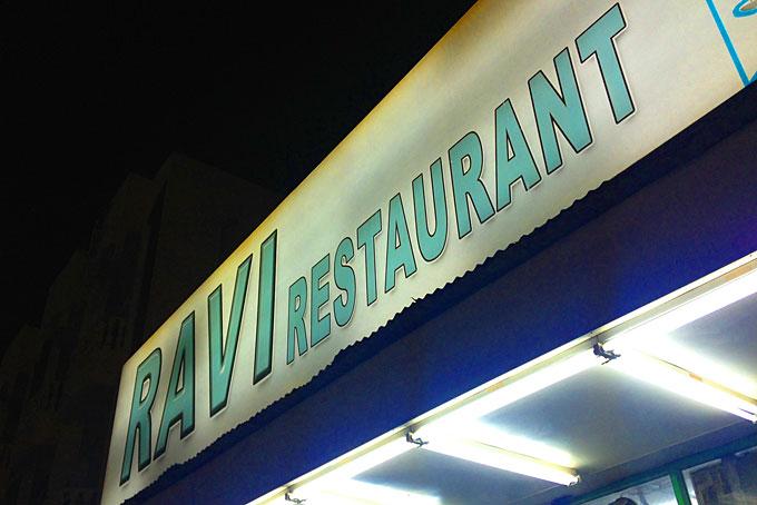 PremierPYC's tweet photo. Love #Curry check out #Revi #restaurant #dubai it's #firstclass http://t.co/O7JE1OS8tM
