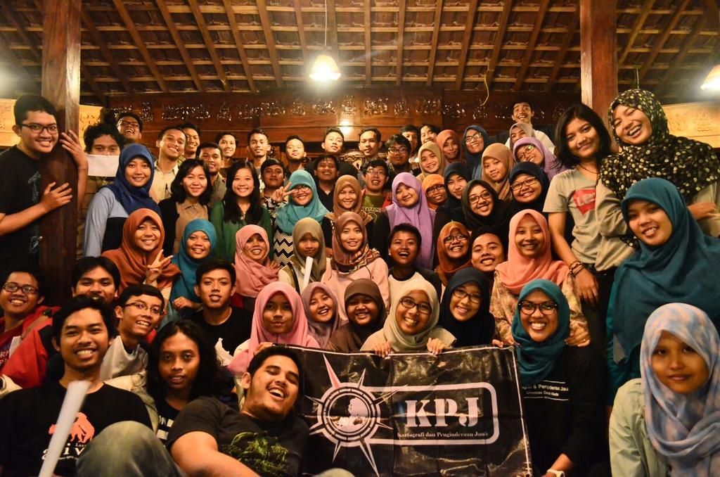 Di akhir tahun ketiga kita :') #BIGFAMKPJ12