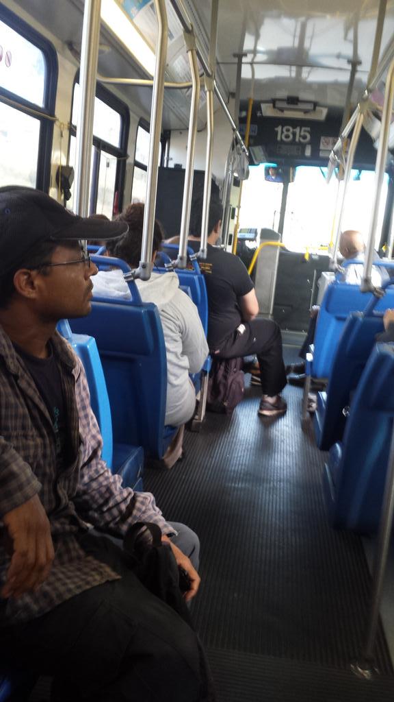 jontottymcmanus's tweet photo. The bus to training day! #Lost http://t.co/aMm0CFM3o7