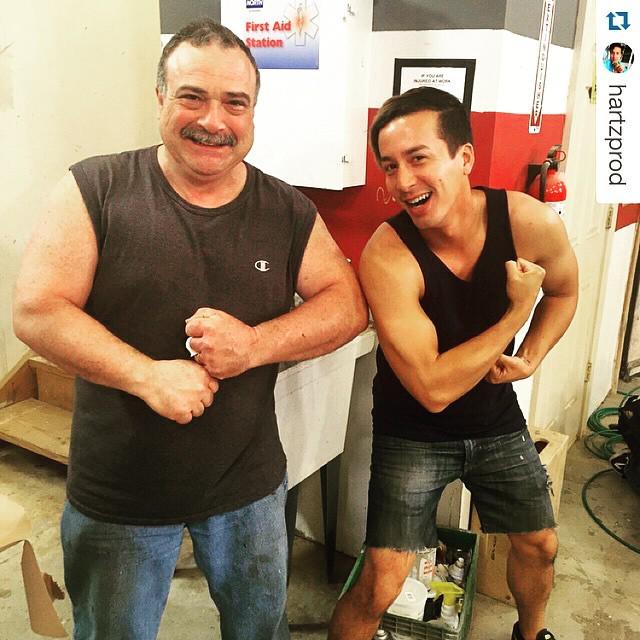 fleamarketflip_'s tweet photo. Behind the scenes, last day at the workshop FMF Season 6
・・・ #Repost @hartzprod
Suns out, guns out! ☀️🔫 #FleaMarke… http://t.co/SVRrrbRZEF