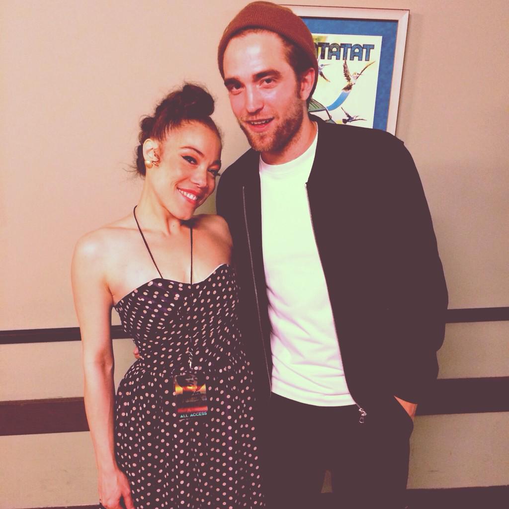 MzKendraFoster's tweet photo. This dude is so cool!We took @Mr_RobPattinson 2churchw/us at Nokia #LA&I think hecaught thespirit🌟😁#secondcomingtour http://t.co/sVmnm54Kpr