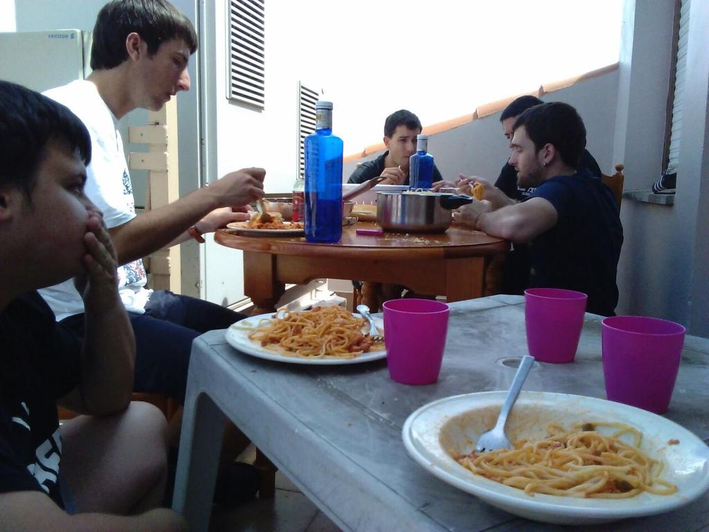 Comienza el veranooooo hidratos de carbono para el body. Primera comida apañada, a ver mañana...