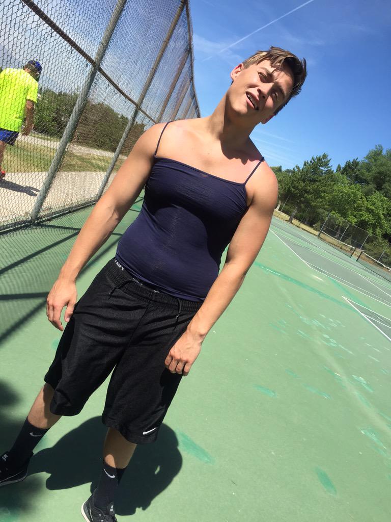 selstuller's tweet photo. When bae tries to wear your clothes http://t.co/o5bEzEQkVn