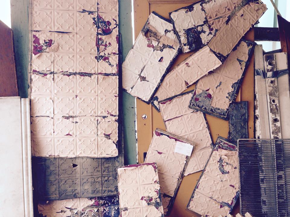 Refindings's tweet image. Hmm...what would you do with these repurposing treasures? #repurpose