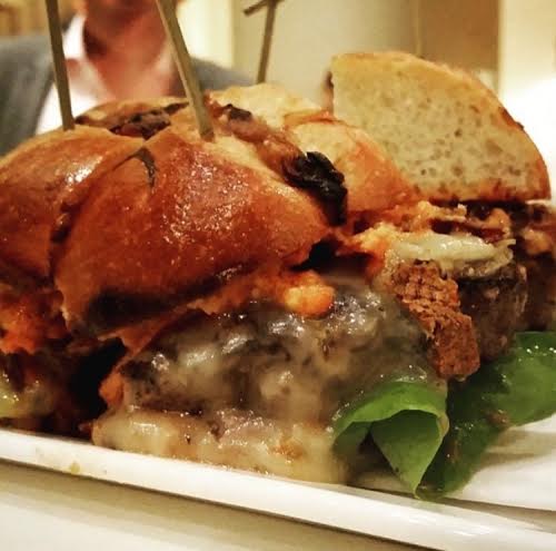 SD26NY's tweet photo. Thanks to #burger expert, @MotzBurger for capturing our hamburger w/ romesco sauce, fontina cheese &amp; crisp pancetta! http://t.co/P01FHhSGyQ