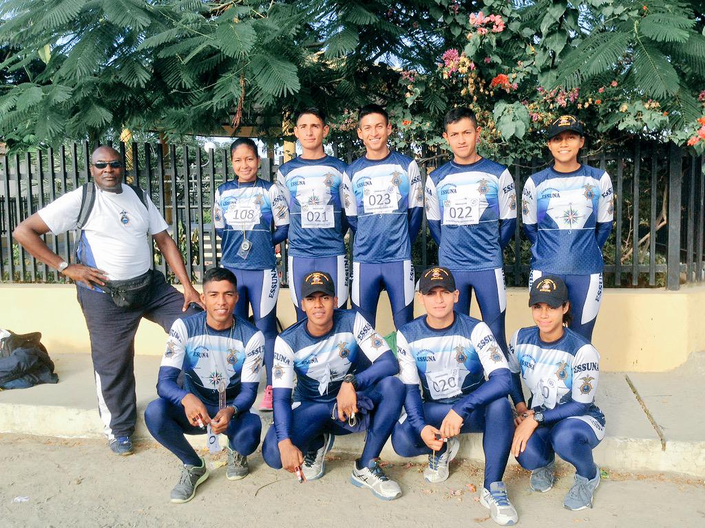 essunaarmada's tweet photo. Guardiamarinas de la selección de Orientación Militar #OlimpiadasInterfuerzas http://t.co/4806stoFVd