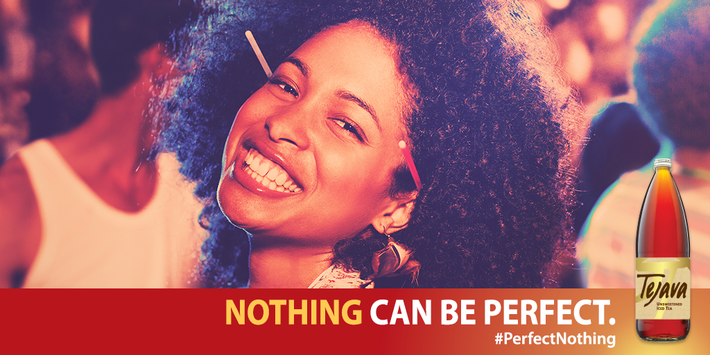 Tejava_Tea's tweet photo. When you're locked in to your favorite band, nothing's left to do but smile. Enjoy festival season. #PerfectNothing http://t.co/h5nuljDhk6