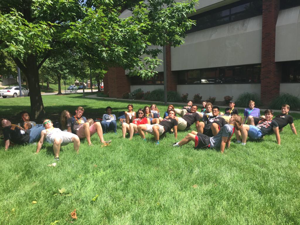 perk_erinn's tweet photo. How could you be crabby on a day like today? #cardinalchallenge @UofLConor http://t.co/BjxiUmS3sZ