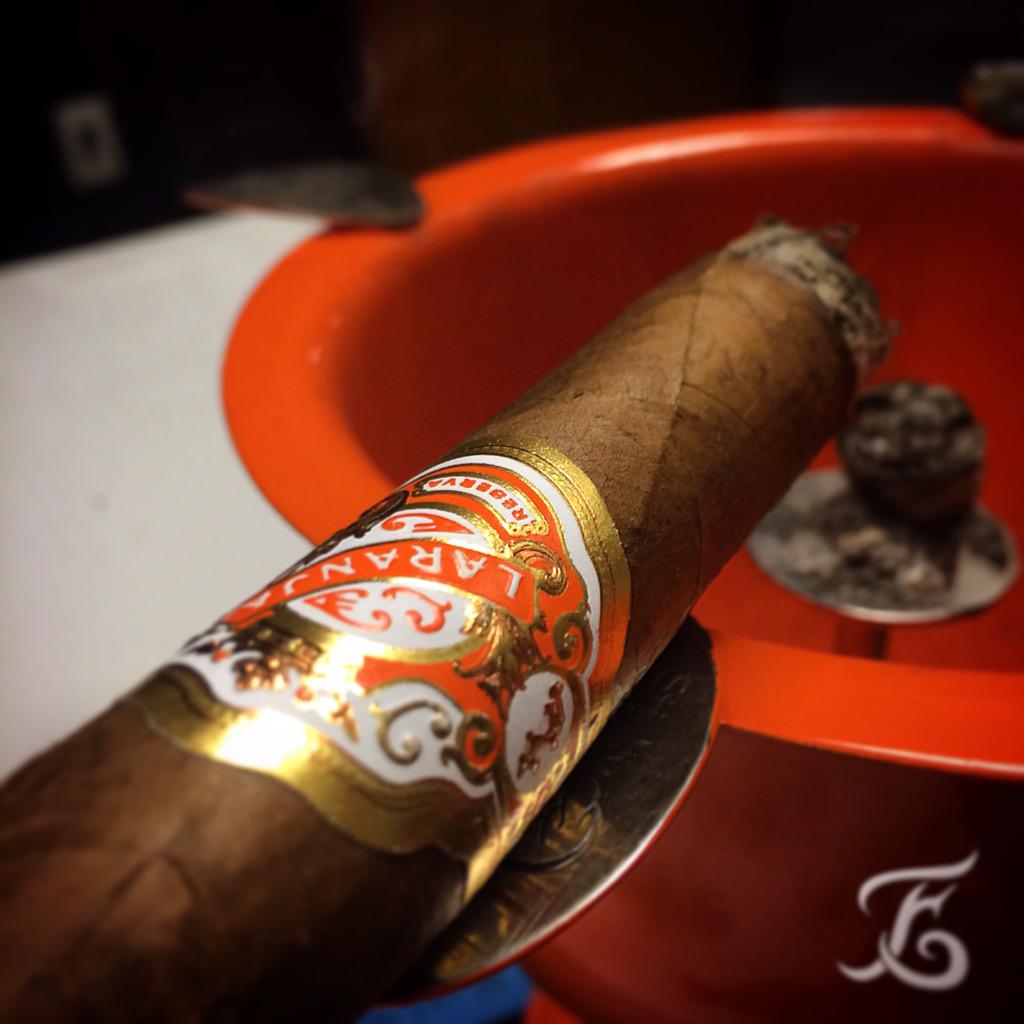 EspinosaCigars's tweet photo. Anytime is a good time for a #93Rated #LaranjaReserva! http://t.co/NIxG4fkj1q