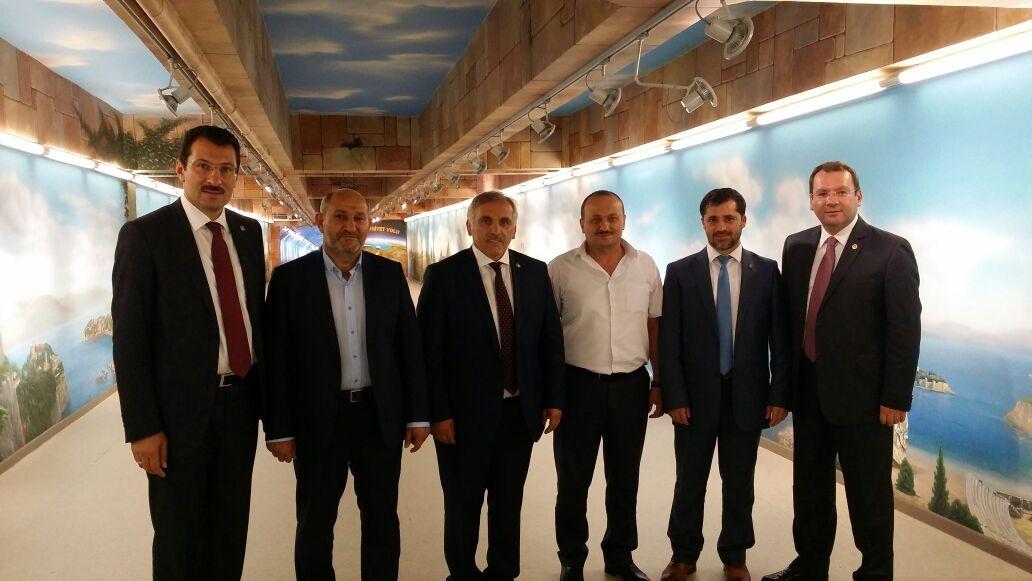 Sayin Milletvekillerimiz @alibaskan54 <a href="/aliihsanyavuz54/">Ali İhsan YAVUZ</a> <a href="/uncuoglurecep/">Recep Uncuoglu</a> ile TBMM deyiz. <a href="/PuskulluIrfan/">Puskulluİrfan</a> <a href="/HendekAKPARTi/">AK Parti Hendek</a>