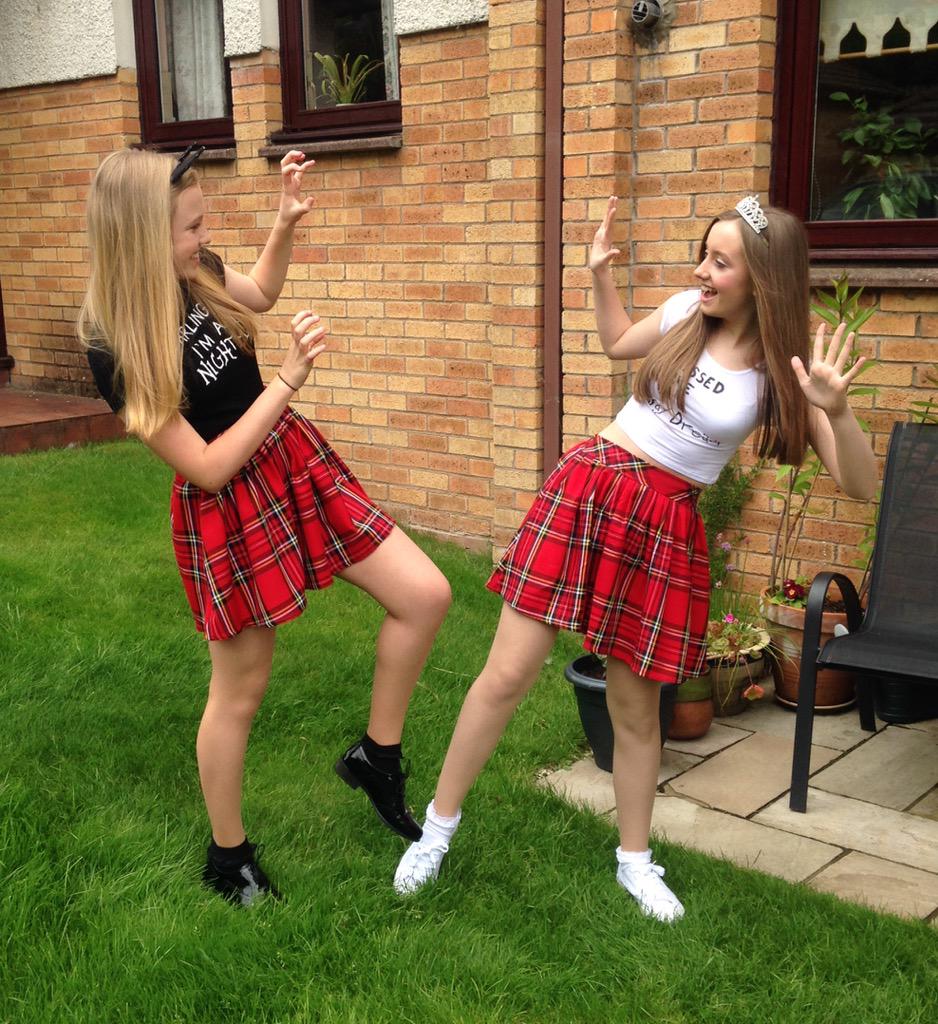 itseilidh's tweet photo. 1989 TOUR VIP LETS GO TAYLOR http://t.co/j5M1oZ9NMj