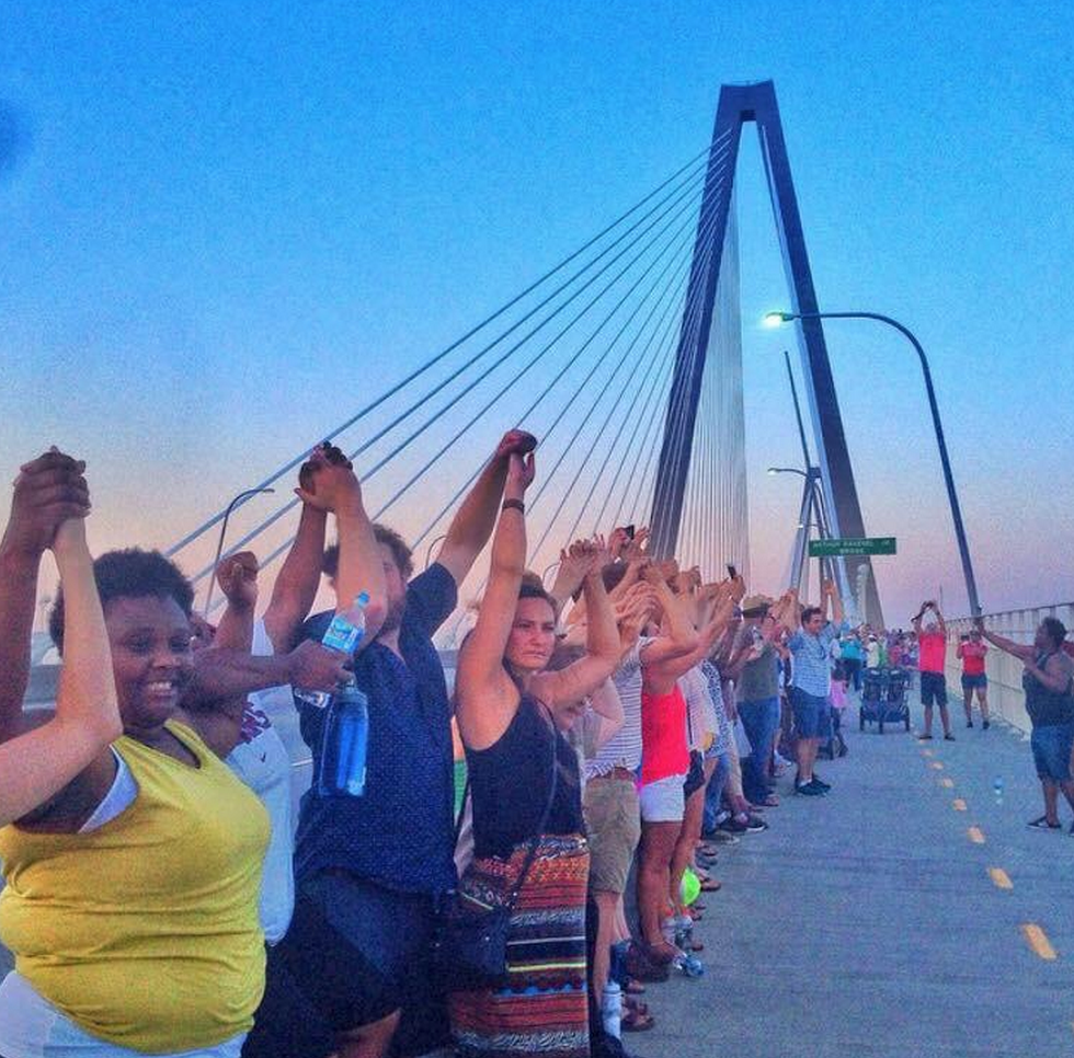 tarafdavis's tweet image. The difference in Race Baiting Division and Brotherly Love ✞❤️🙏 #CharlestonUnityChain