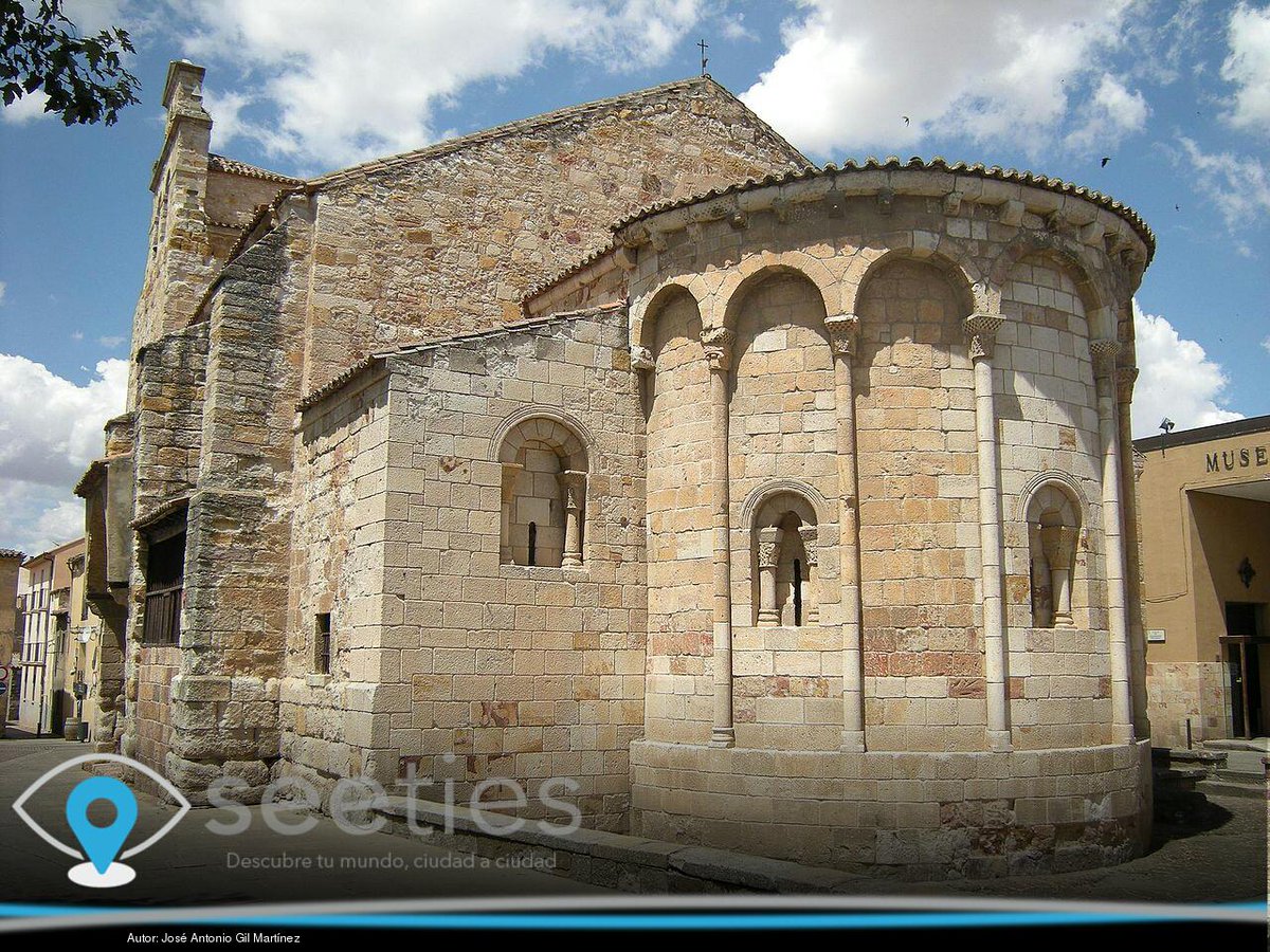 SeetiesApp's tweet image. La fachada de esta iglesia fue recuperada piedra a piedra desde el monasterio de San Pedro Eslonza. ¿Dónde estamos?