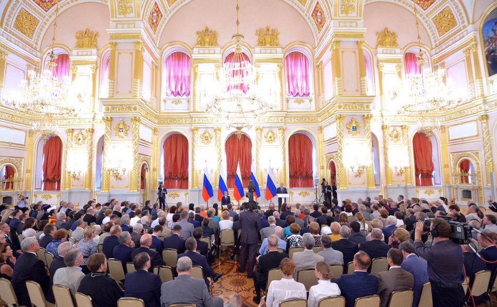 Подвели итоги 1-года работы <a href="/op_rf/">Общественная палата РФ</a> нового созыва с <a href="/PutinRF/">Владимир Путин</a>! Спасибо Лидеру за поддержку и доверие! #ОПРФ