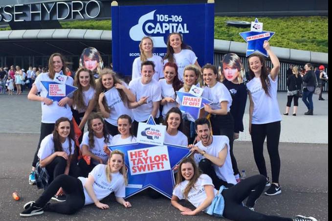 gilly_more's tweet photo. @Twistperfdance dancing at the secc hydro, keeping the #swifties entertained before @taylorswift13 rocks scotland:) http://t.co/seld7dfaDI