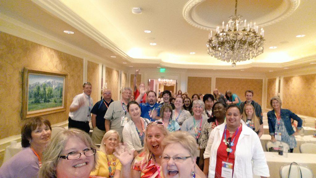 mrssechler's tweet photo. Fun group of educators learning from the best @cncnixon8 presenting Custom Standards #mastercon #willardschools http://t.co/7WcuSrJPmb