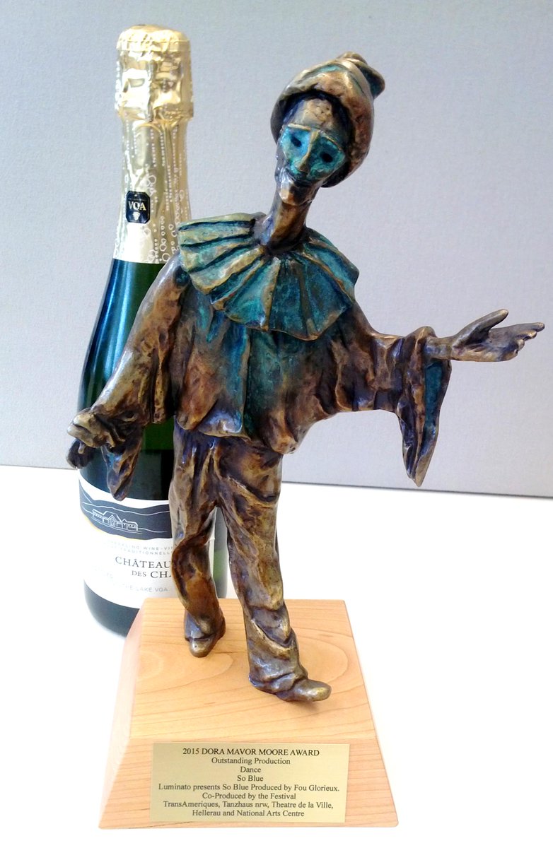 Luminato's tweet photo. CHEERS! Luminato’s So Blue wins #DoraAward for Outstanding Production in the Dance Division #DORAS2015 http://t.co/D2WnopjqPK