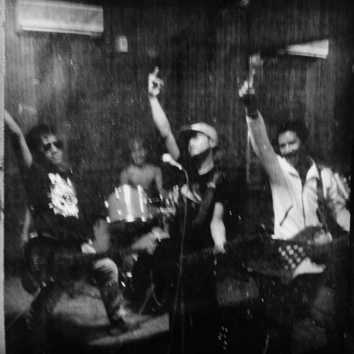 Awal terbentuknya <a href="/weareLOADING/">LOADING</a>