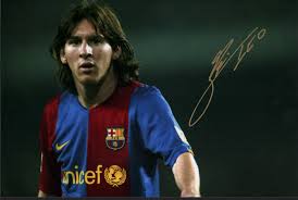 Happy birthday LIONEL MESSI, eras un crío y te vi crecer, gracias. 