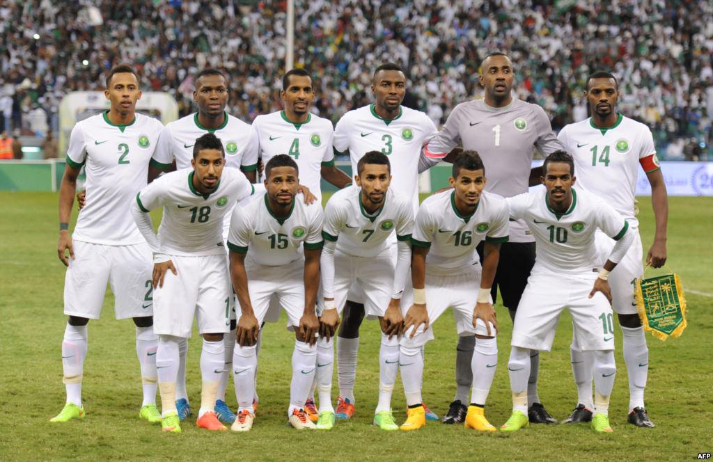 ActionMa3Waleed's tweet photo. من أكثر لاعب سعودي يستحق الإحتراف في أوروبا ؟
#اكشن_يا_دوري http://t.co/SprlEkaP5P