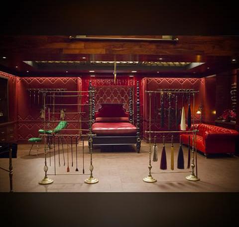 TuChristianGrey's tweet image. Mi Cuarto de juegos. ¿Voluntarias? 😏