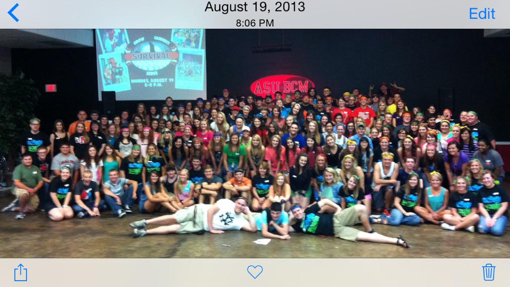 arlissdickerson's tweet photo. Know someone who does College Ministry?  Would u suggest they follow my Twitter feed? @arlissdickerson http://t.co/gH5lEYyiCB