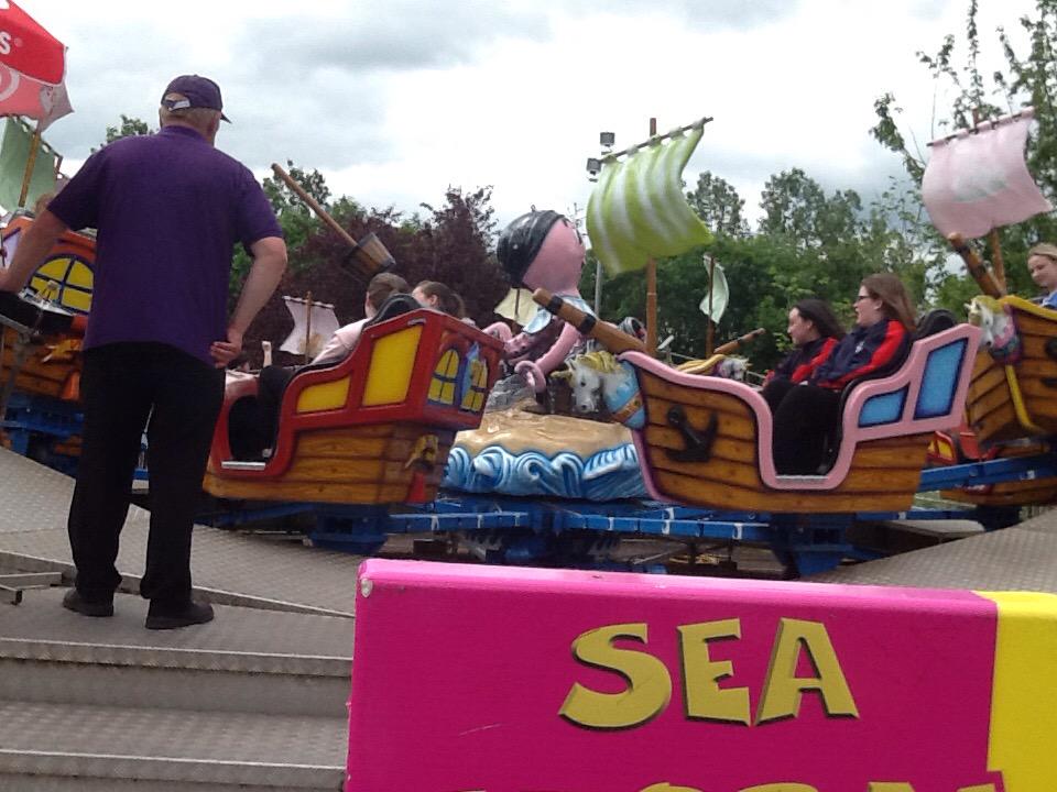strosesbelfast's tweet photo. The girls had a ball. http://t.co/fjpg6tOmIW