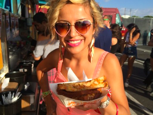grlldcheesetruk's tweet photo. serving up smiles and love every day of the week! #yelp #BryanM http://t.co/4qj9ccq6h4